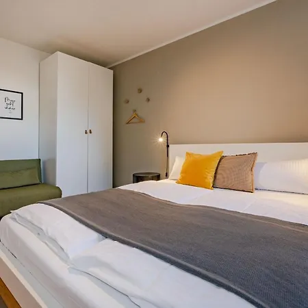 Domizil Parkstrasse - Fritzi Kölpinsee